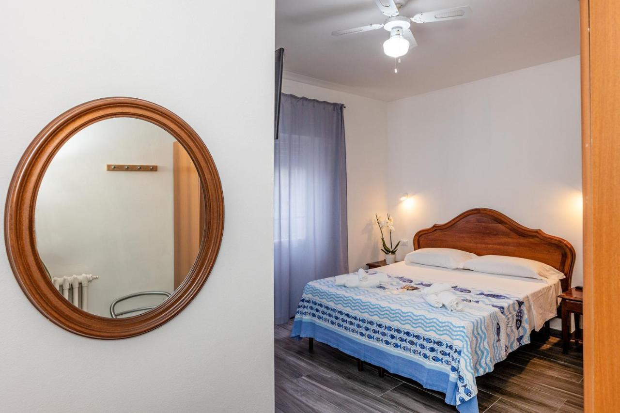 Albergo Oasi Finale Ligure Dış mekan fotoğraf
