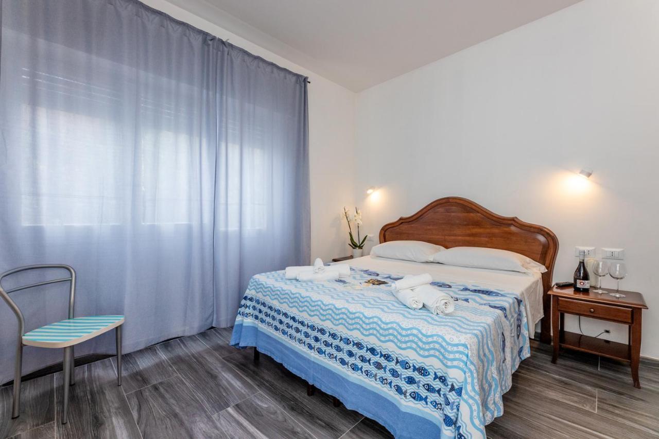 Albergo Oasi Finale Ligure Dış mekan fotoğraf