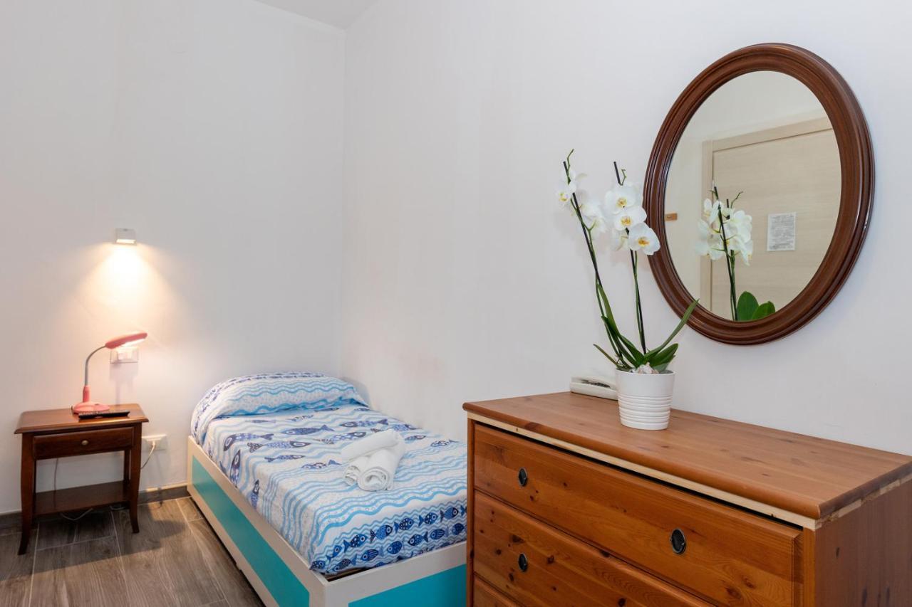 Albergo Oasi Finale Ligure Dış mekan fotoğraf
