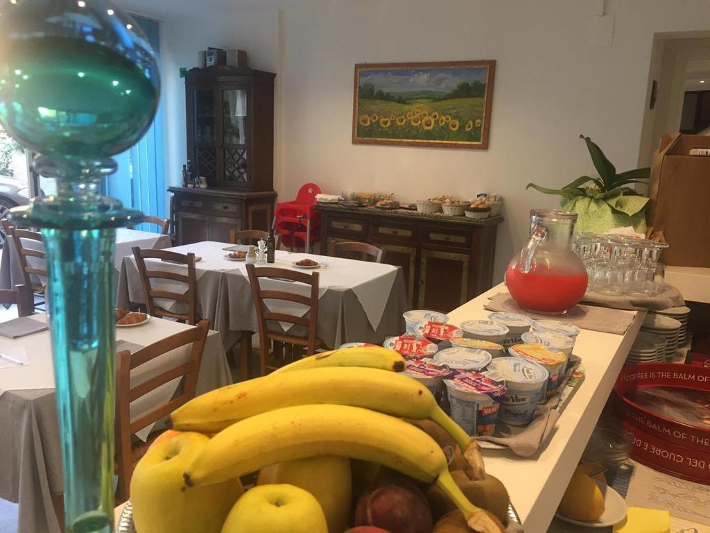 Albergo Oasi Finale Ligure Dış mekan fotoğraf