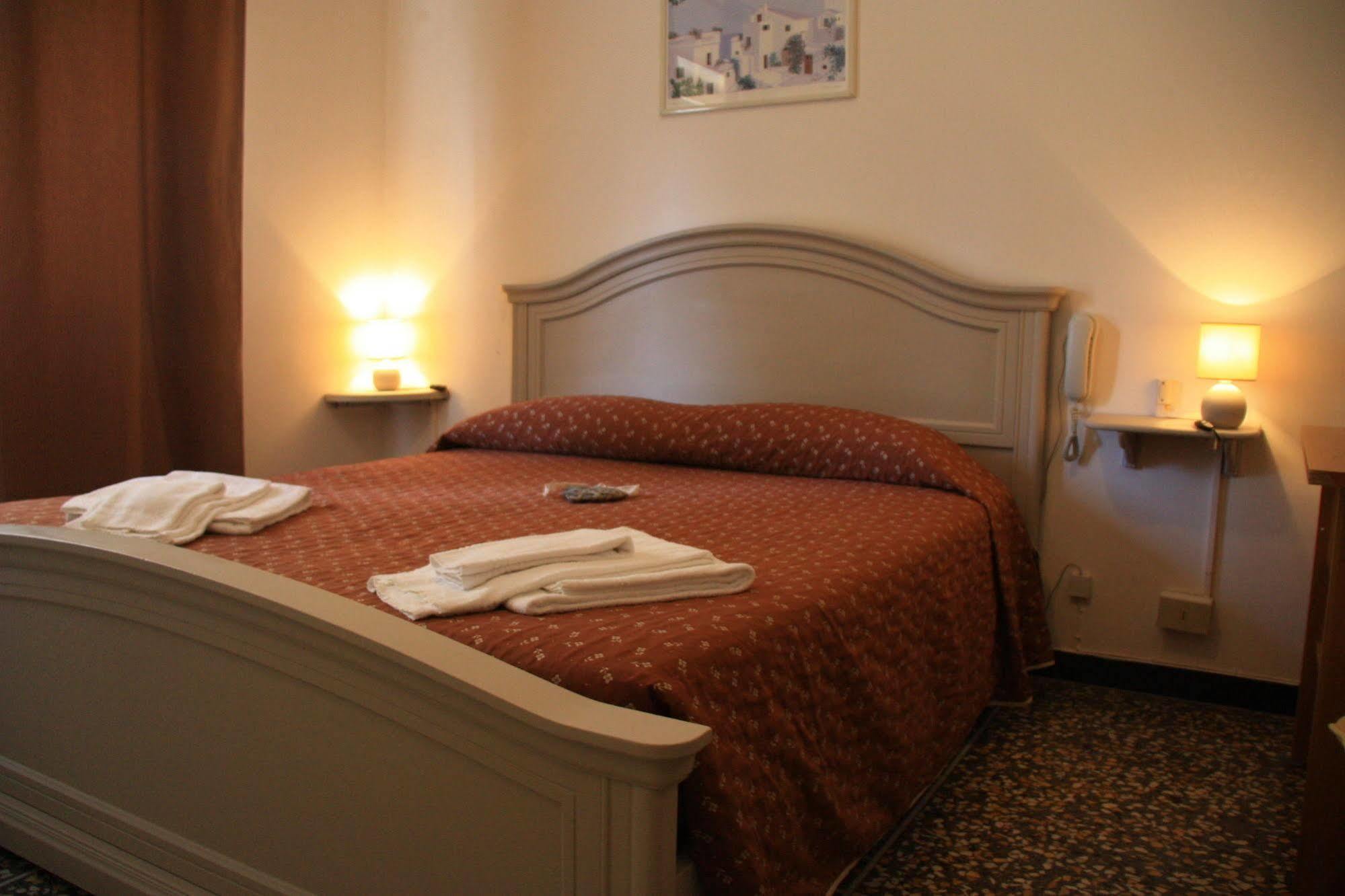 Albergo Oasi Finale Ligure Dış mekan fotoğraf